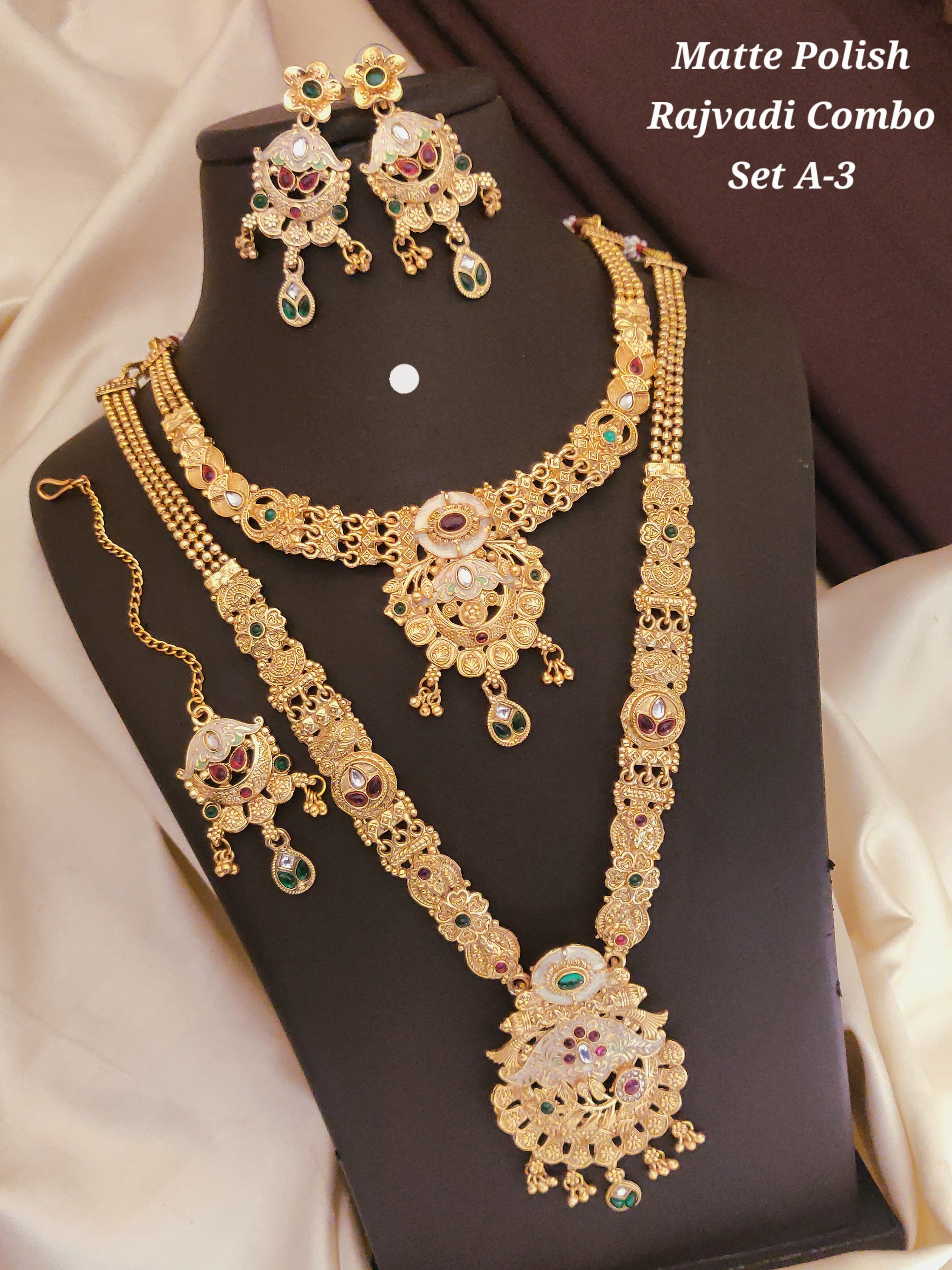 Elegant Rajvadi jewellery set 