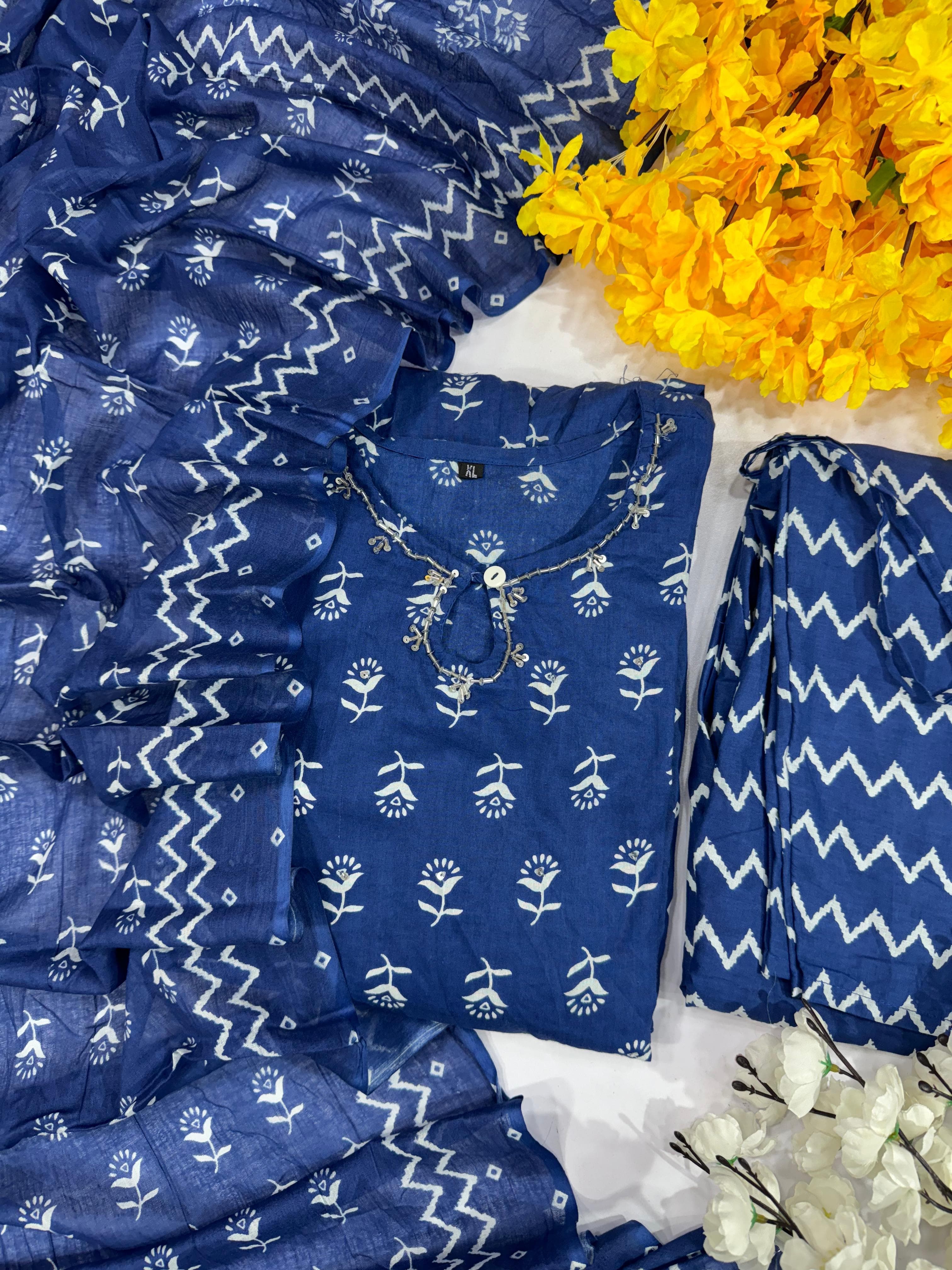 Elegant Flared Anarkali Kurta Set 