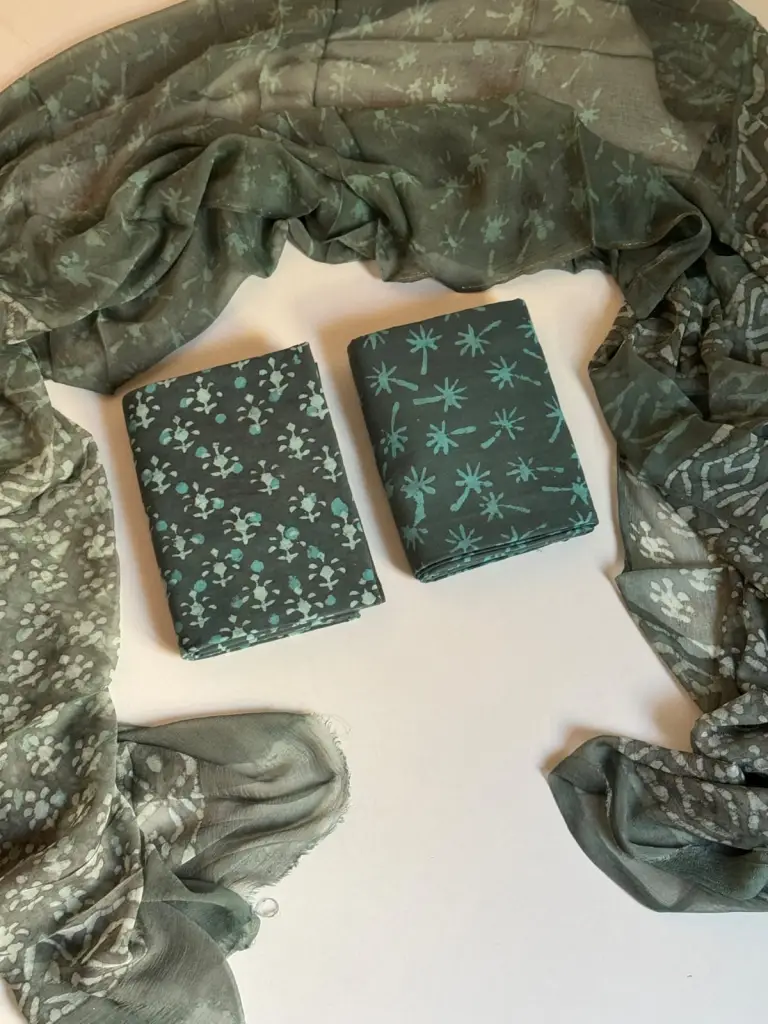 Green Floral and Abstract Printed Cotton suit  Set