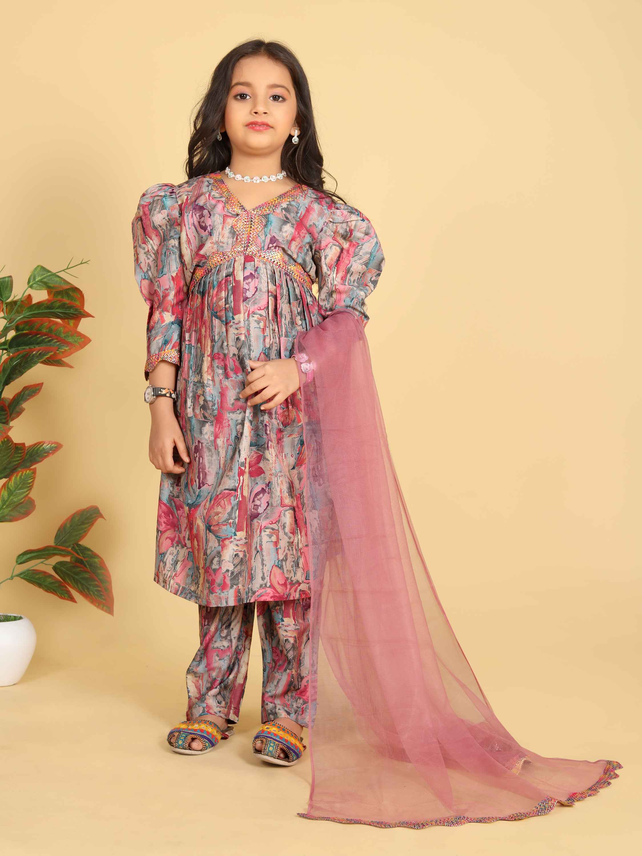 Girls Aliya Cut Top with Bottom Dupatta se