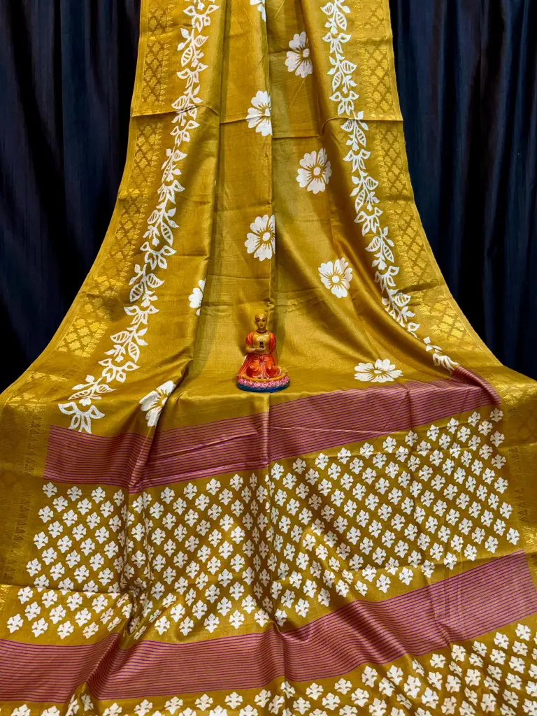 Pastel Yellow Matka Ghicha Silk Saree