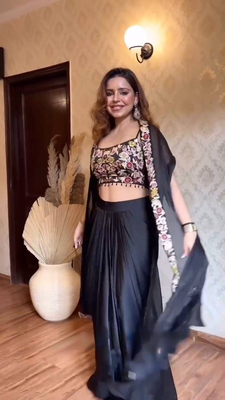 Ready-to-wear dhoti-style  choli, dhoti pants n shrug