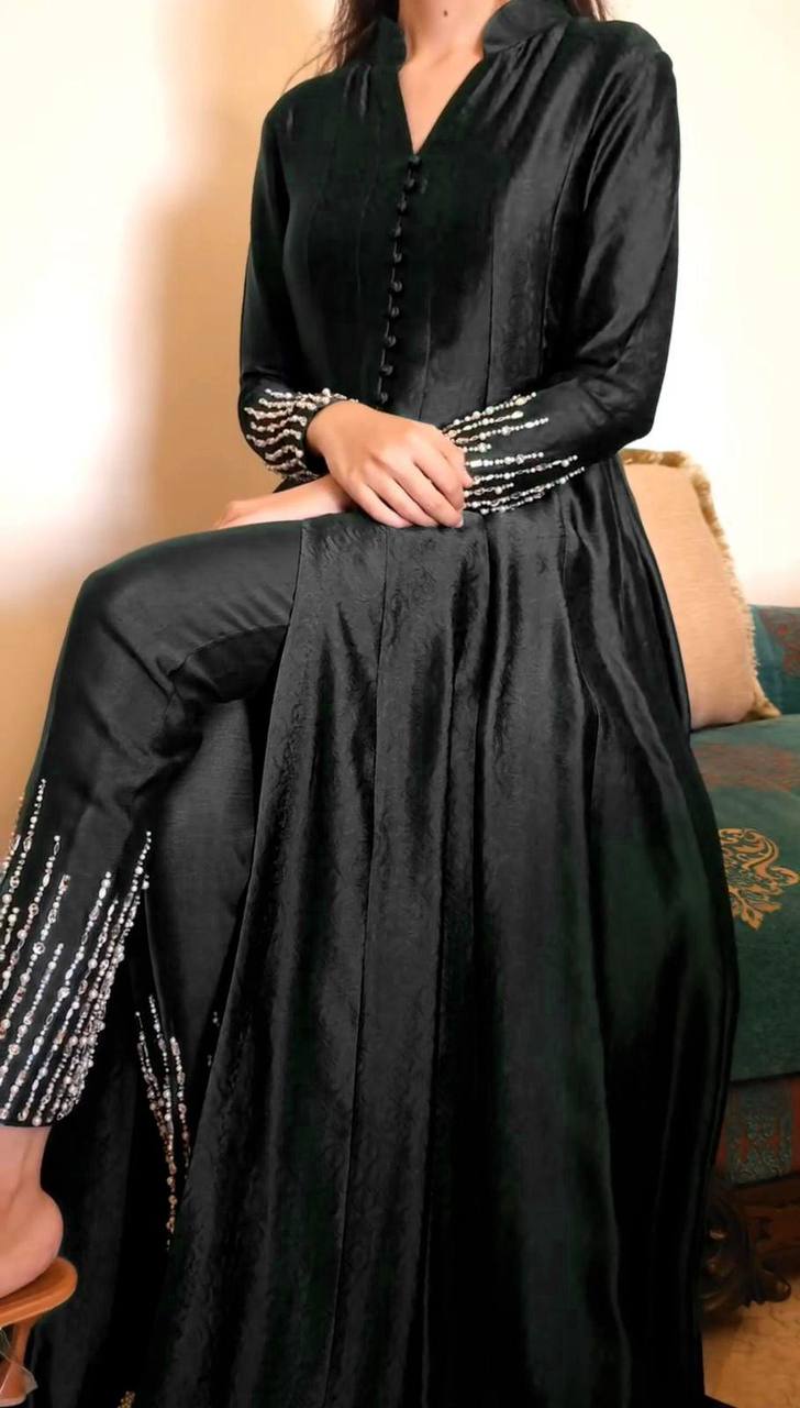 Chinon silk top with fully stitched Chinon silk pant