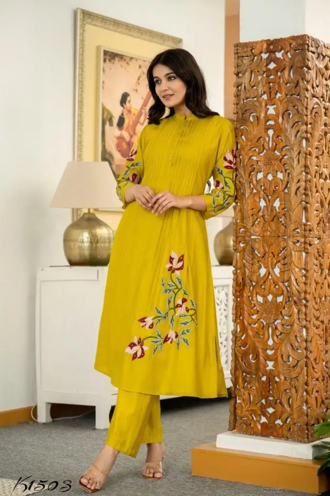Beautiful Pure Cotton Fabric Pleated Pattern Kurta Set