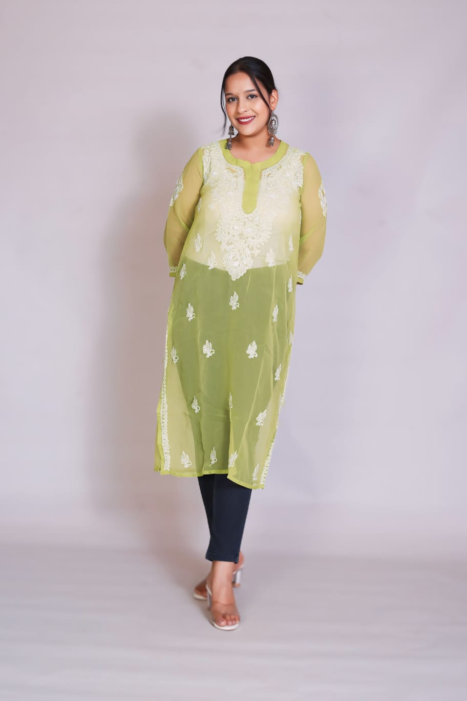 Gala Booty Chikankari Georgette kurti with Inner