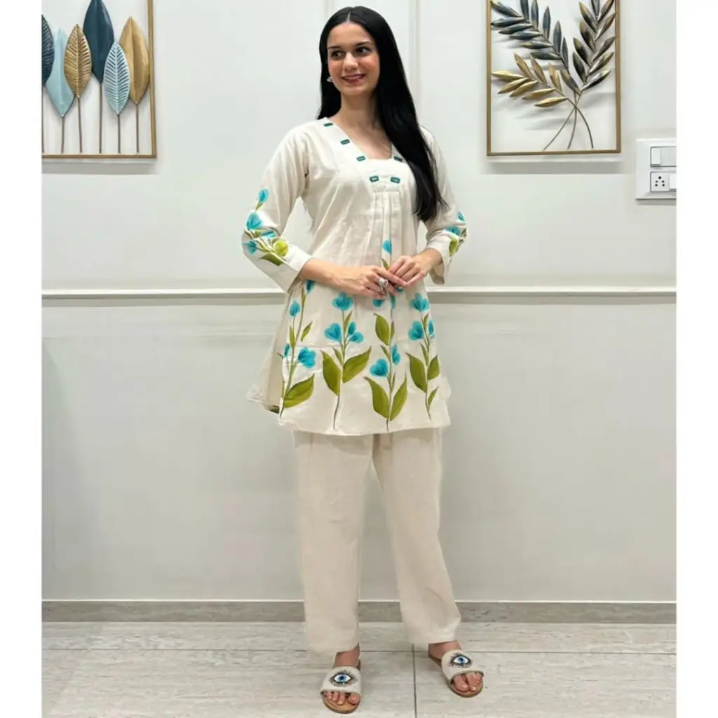Elegant Bloom Brush Print Cord Set