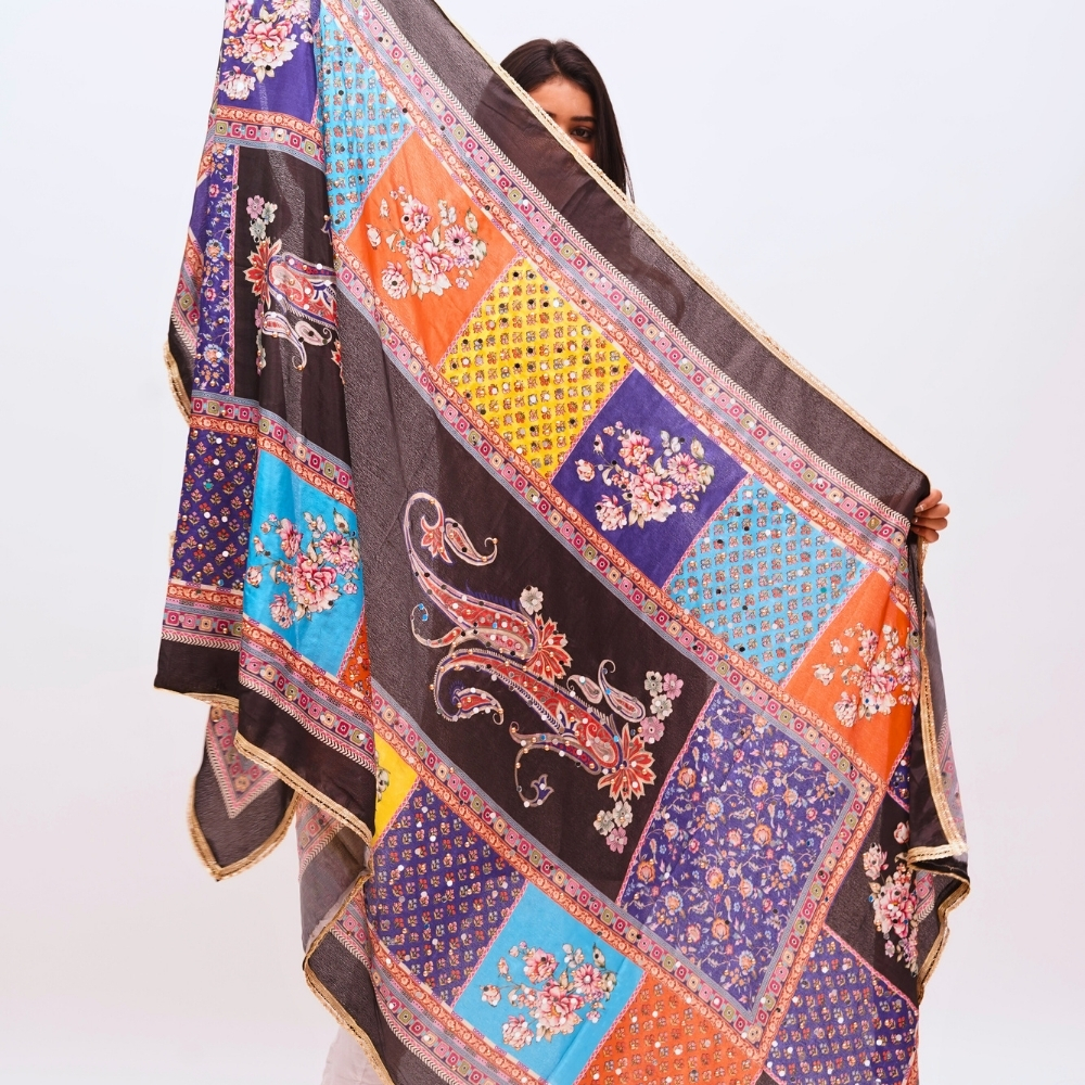 Digital print dupatta 