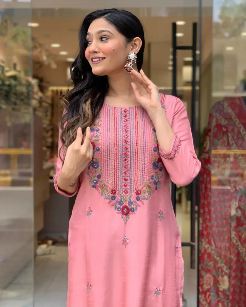 Pakistani Style Handworked Organza Suit Set
