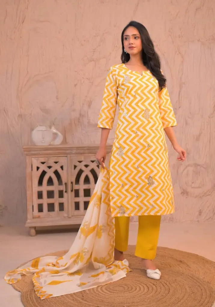 Elegant Shrawan Lahariya Trio Set