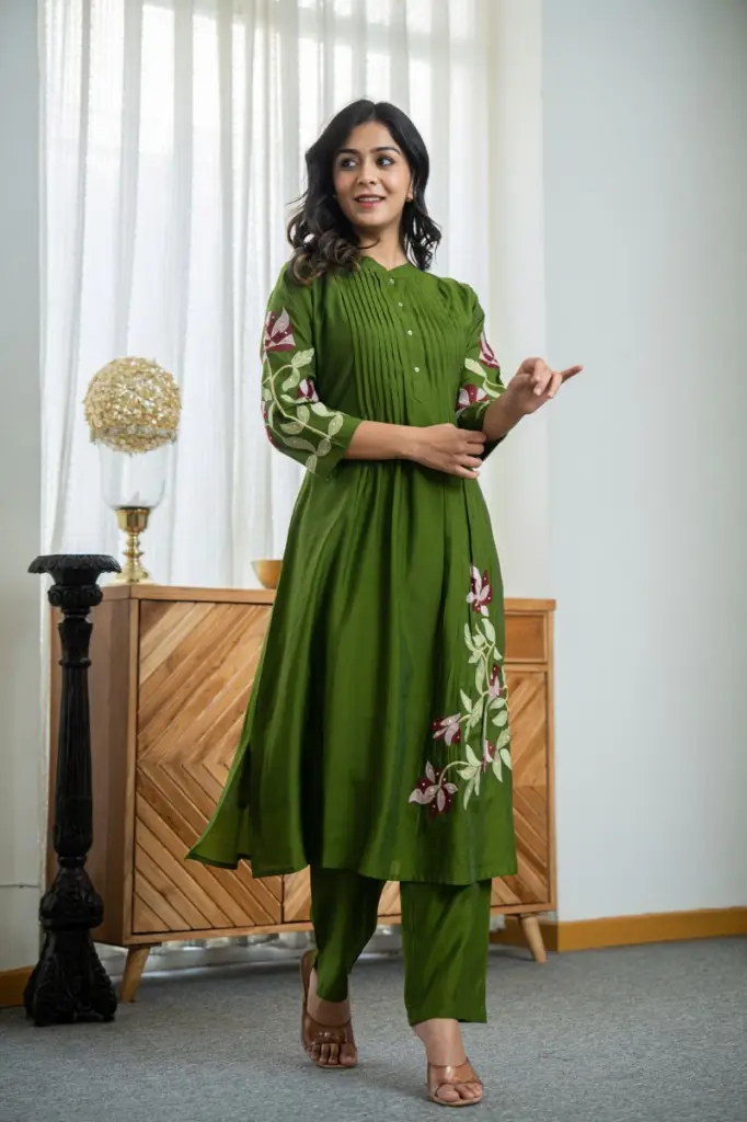 Beautiful Pure Cotton Fabric Pleated Pattern Kurta Set