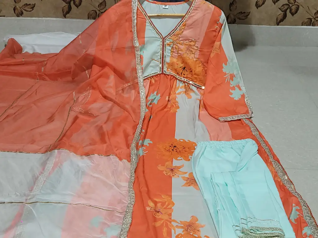 Multicolour Muslin Alia Cut Suit Set 
