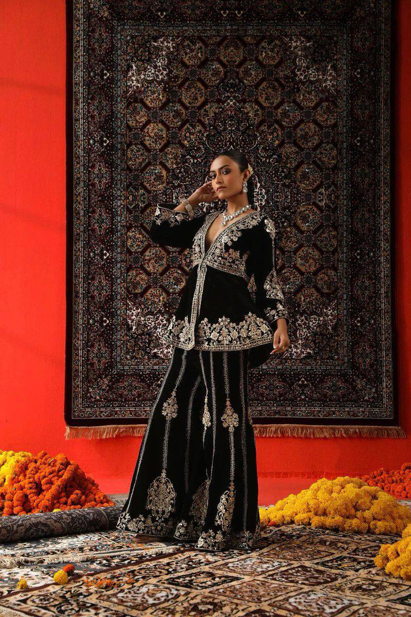 Luxurious Viscous Velvet Top plazzo Set