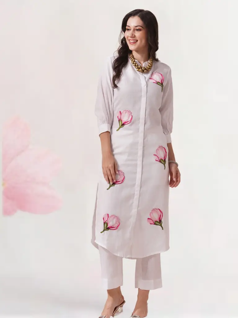 White Blossom Elegance Suit