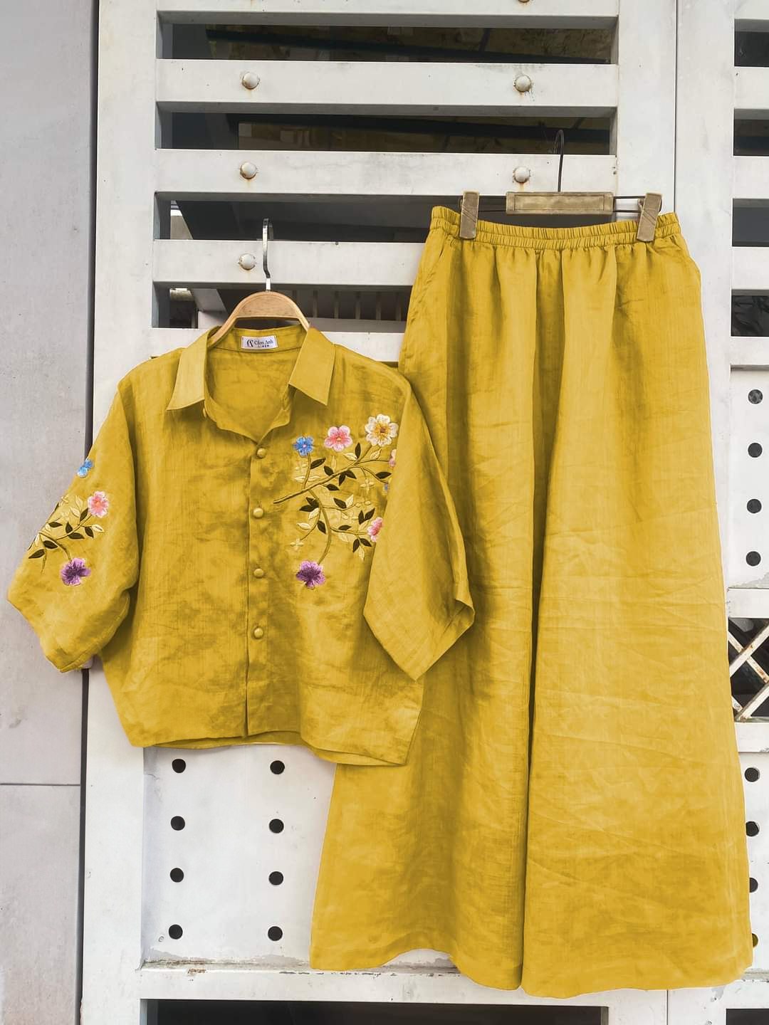 Co-ord Set with Floral Embroidered Shirt
